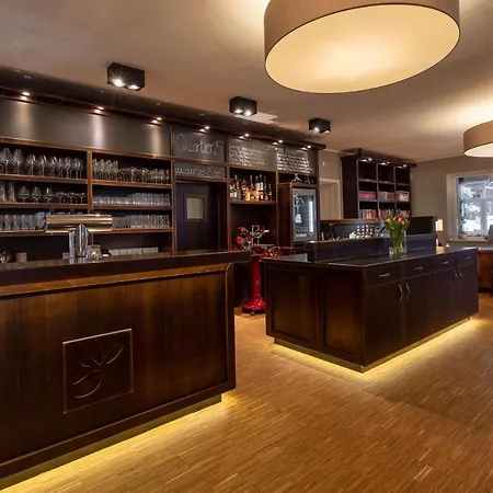 Logis Quartier 5, Saechsische Schweiz, Mit Restaurant, Cafe & Bar Kurort Gohrisch