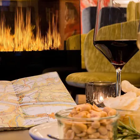 Hotel Logis Quartier 5, Saechsische Schweiz, Mit Restaurant, Cafe & Bar 4*