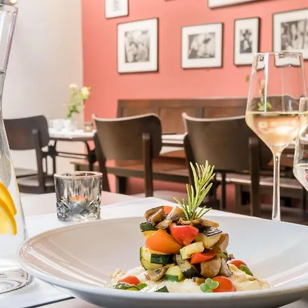 Quartier 5 & Restaurant, Saechsische Schweiz Курорт-Гориш