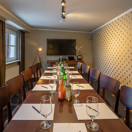 Hotel Logis Quartier 5, Sächsische Schweiz, Mit Restaurant, Café&bar 4*
