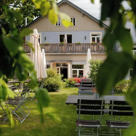 Отель Quartier 5 & Restaurant, Saechsische Schweiz Курорт-Гориш
