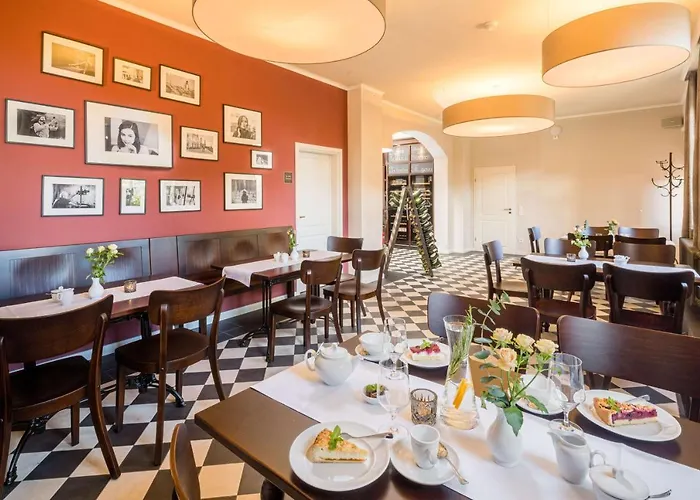 ホテル Quartier 5 & Restaurant, Saechsische Schweiz 4*