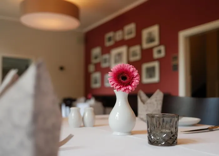 Quartier 5 & Restaurant, Saechsische Schweiz ホテル クロルト・ゴーリッシュ